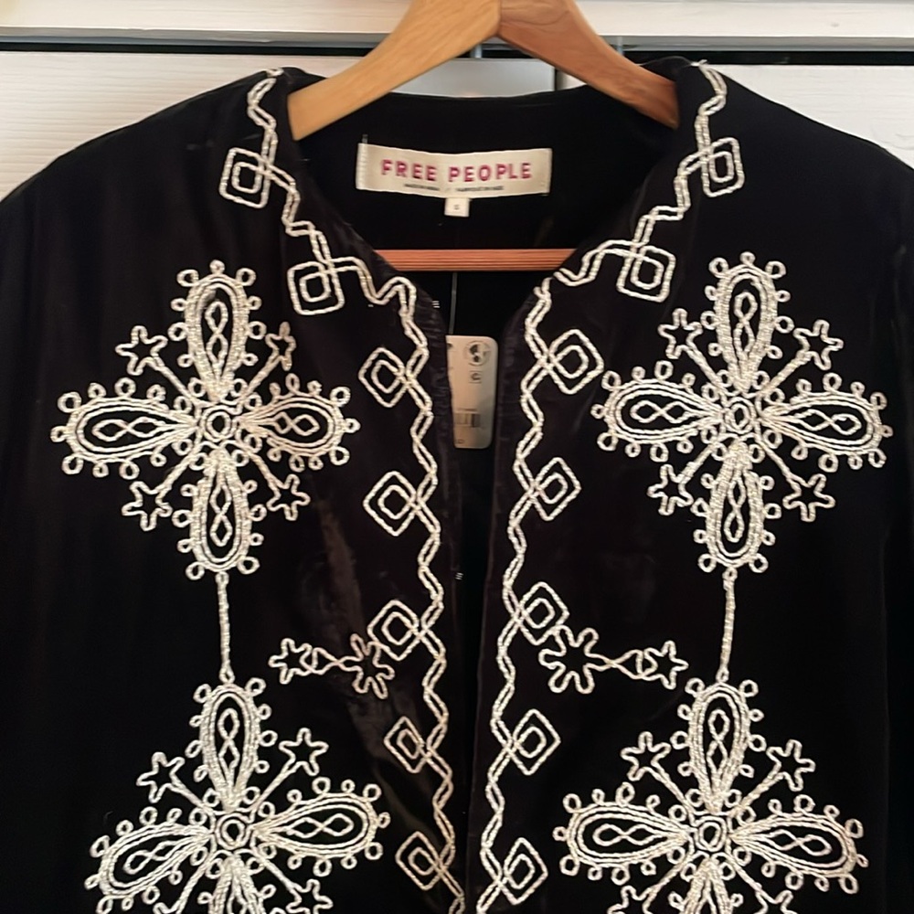New Free People Mia Black Velvet Jacket size Small - Picture 5 of 16